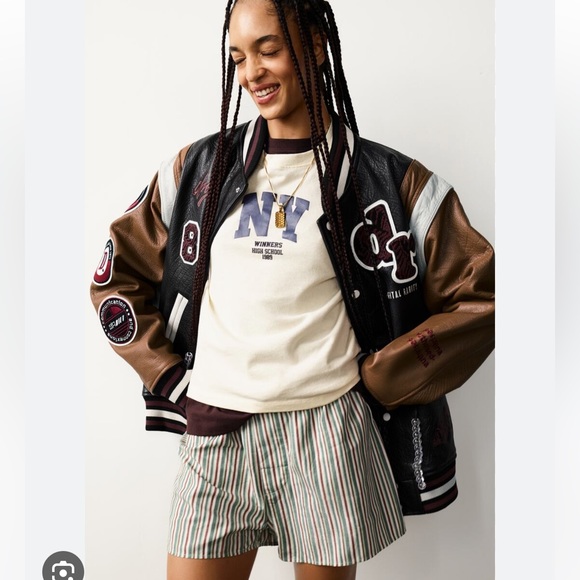 ZARA TEE WITH NY LOGO - Picture 2 of 3